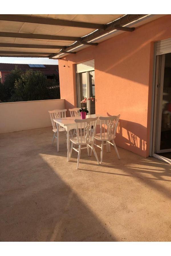 Beach Front Paradise Apartment Sukošan Eksteriør bilde