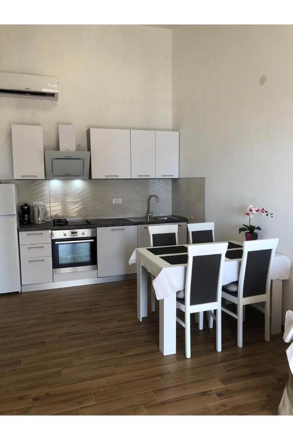 Beach Front Paradise Apartment Sukošan Eksteriør bilde